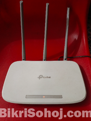 TP Link WR845N Router